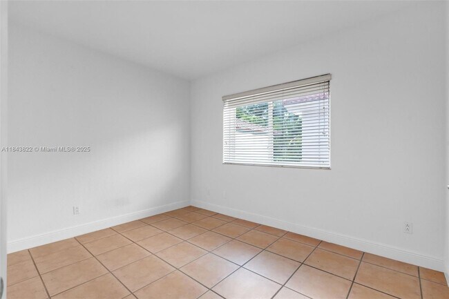 Building Photo - 3060 Matilda St