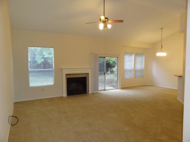 Building Photo - 2202 Quiet Wood Dr
