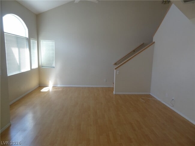 Building Photo - 1029 Allure Dr