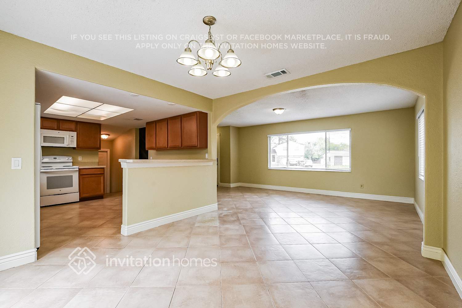 Building Photo - 113 Woodfield Ct