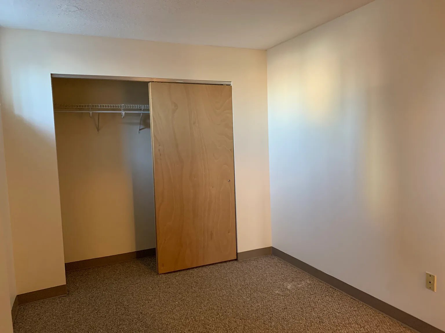 Building Photo - 1126 Boylston St