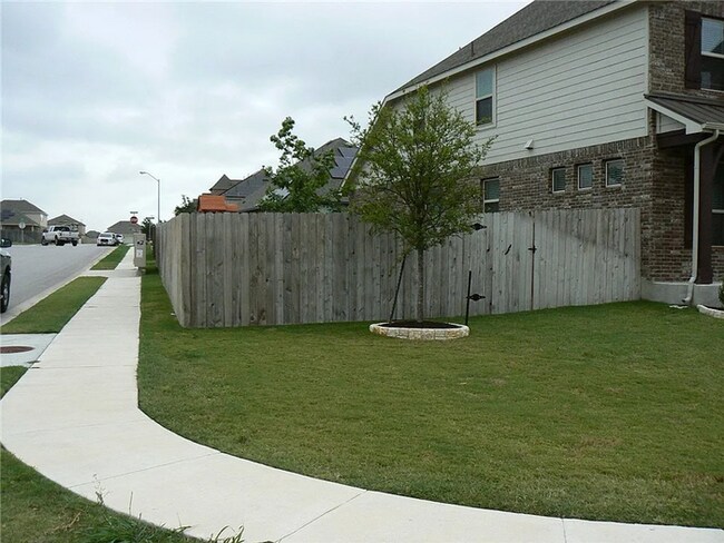 Building Photo - Coming Soon 4BR/2.5BA w/ Fenced Yard + Assigned Parking in Round Rock, TX