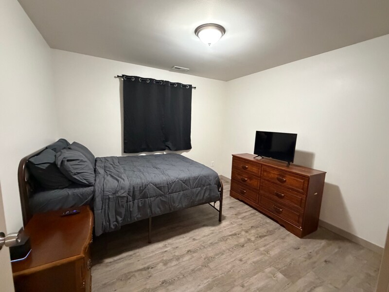 Building Photo - 185 Truman Dr