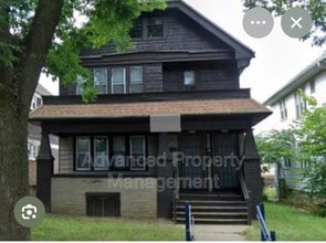 Building Photo - 3851 N 24th Pl