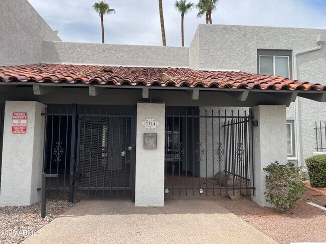 Primary Photo - 3314 N 68th St