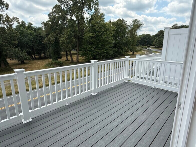 Building Photo - 2290 Marcy Dr