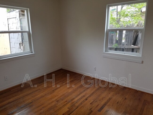 Building Photo - 4201 S Bowie St