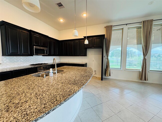 Building Photo - 8403 Terrace Valley Cir