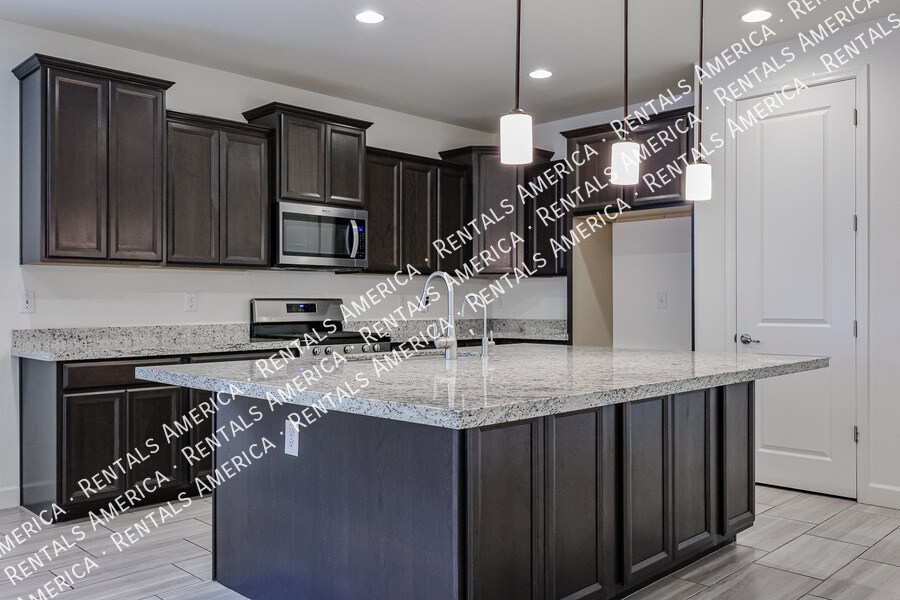 Building Photo - 2732 S Merit