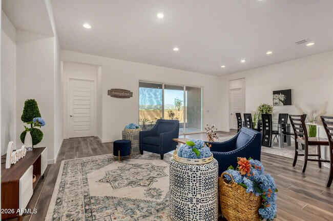 Building Photo - 2968 E Lucky Horseshoe Ln