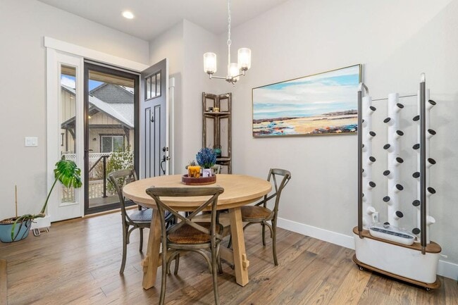 Building Photo - 5120 Longshaw Ct