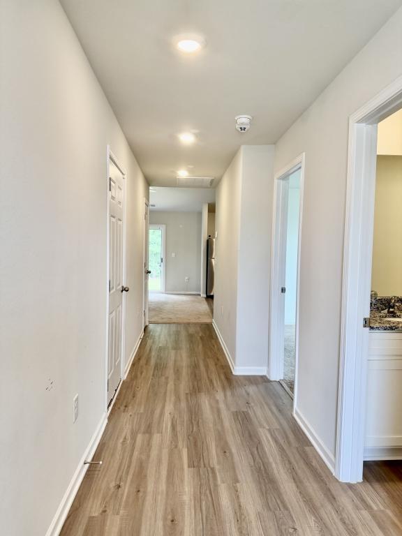 Building Photo - 3118 Maple Rdg Dr
