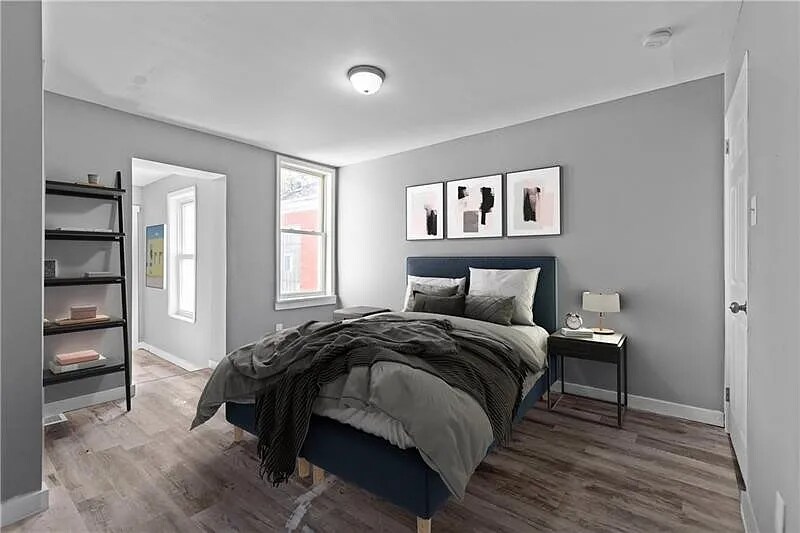 Primary Photo - 363 44th St