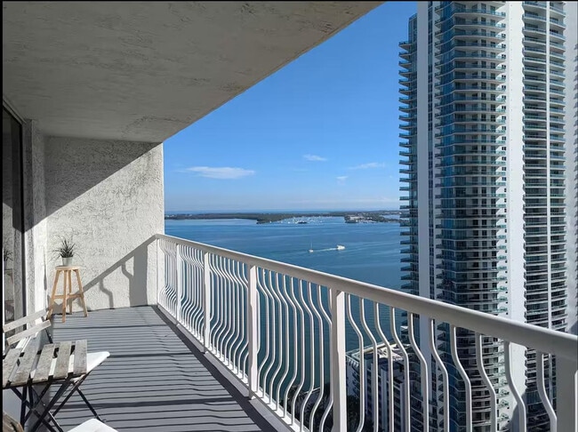 Building Photo - 1101 Brickell Ave