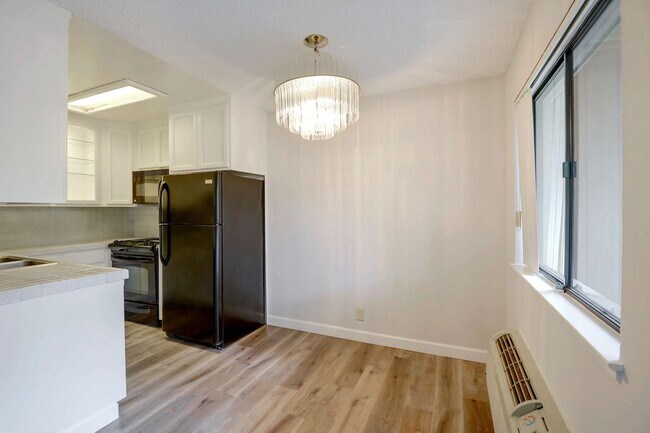 Building Photo - 2 br, 2 bath House - 978-A KIELY BLVD