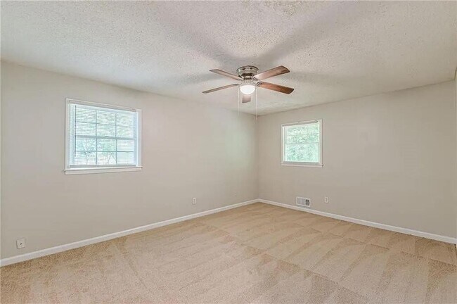 Building Photo - 3661 Boring Rd