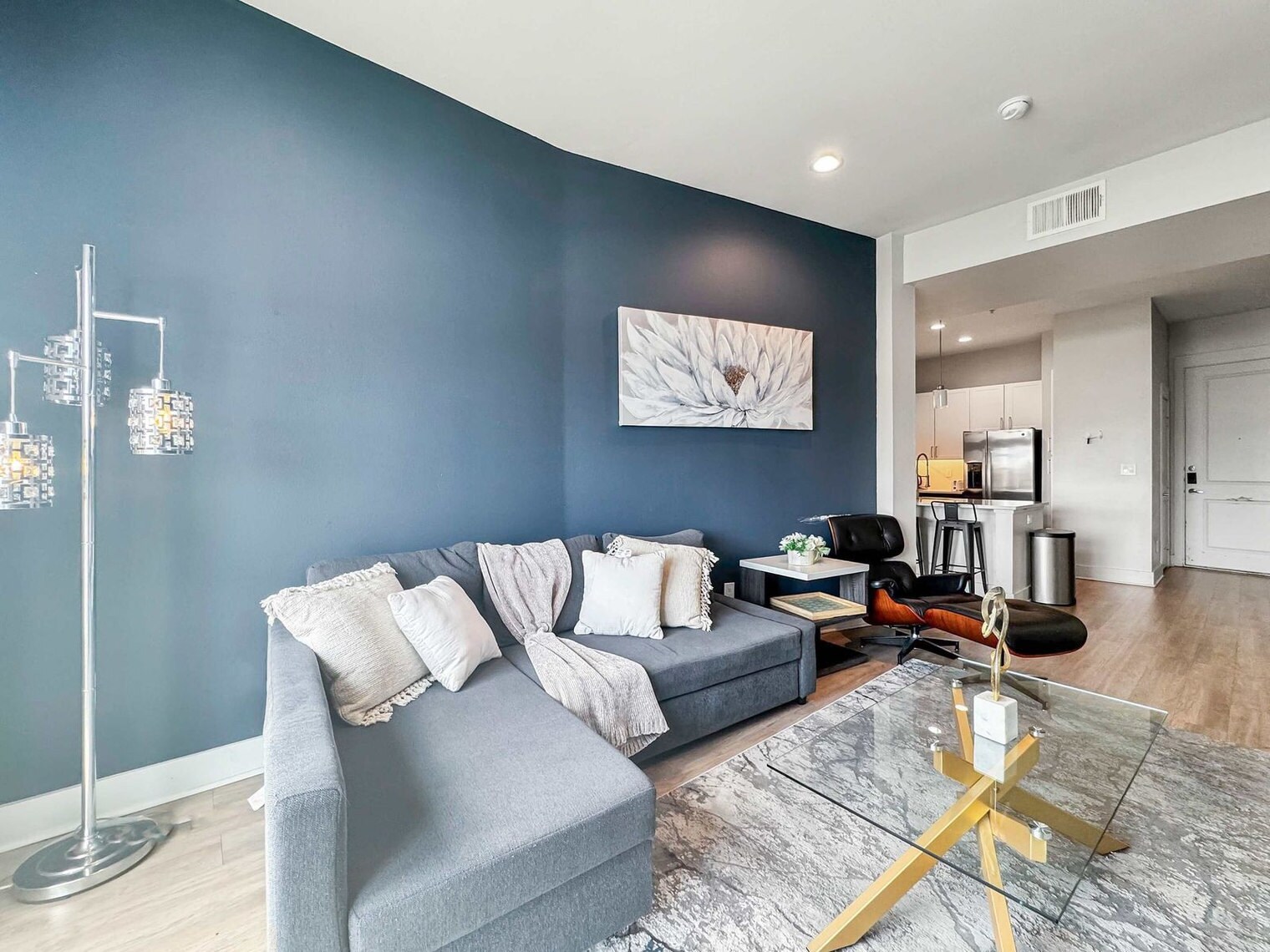 Building Photo - 2916 Indiana St