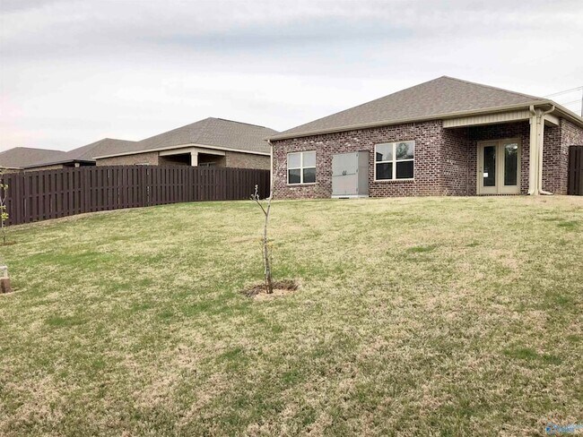 Building Photo - 14604 London Ln