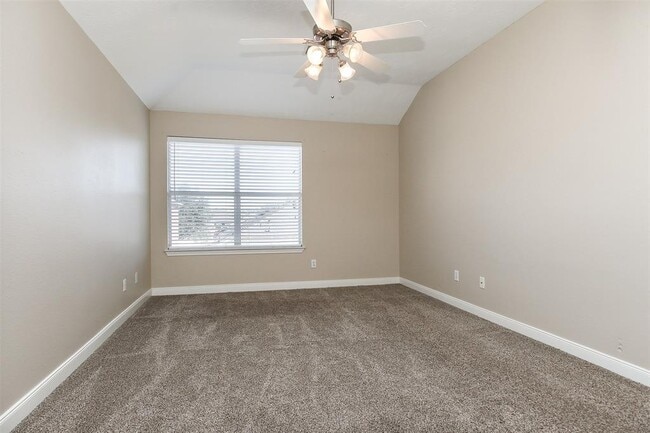 Building Photo - 24006 Lestergate Dr