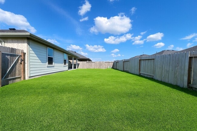 Building Photo - 30243 Lone Peak Dr