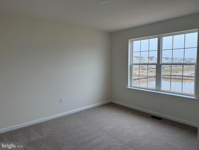 Building Photo - 414 MacLaren Ln