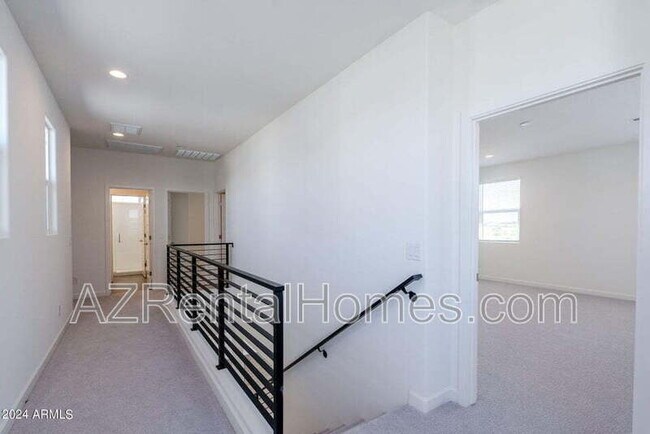 Building Photo - 34940 N Augite Way