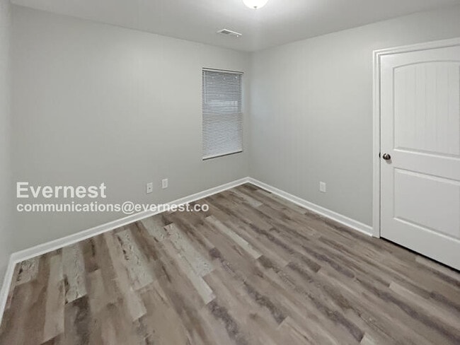 Building Photo - 27576 Mystic Dawn Dr