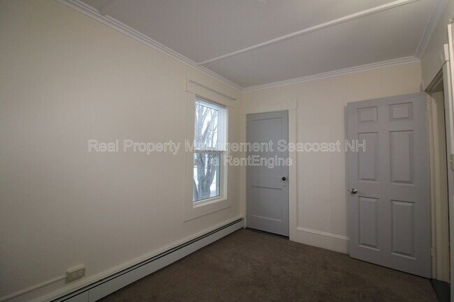 Building Photo - 69 Lafayette St