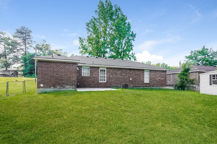 Building Photo - 3612 Old McDuffie Rd