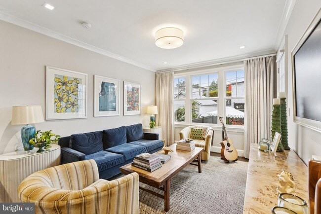 Building Photo - 1724 34th St NW