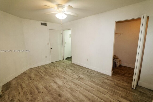 Building Photo - 10755 SW 108th Ave