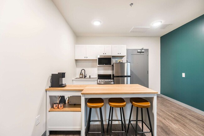 Building Photo - 520 Martin Luther King Jr Blvd