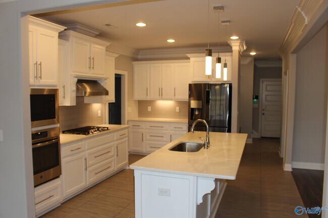 Building Photo - 104 Talia Dr