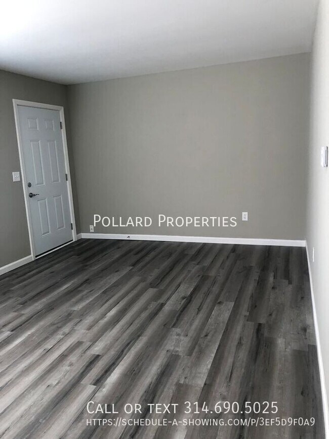 Building Photo - 741 Boone St