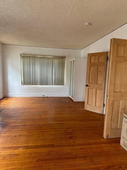 Building Photo - 1165 Holloway Ave