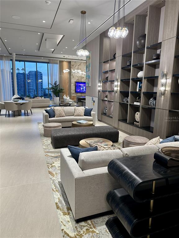 Building Photo - 275 1st Ave S