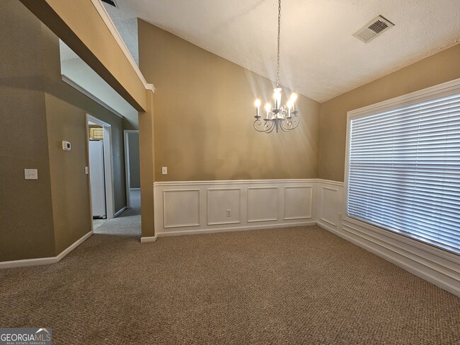 Building Photo - 22 Horizon Hill