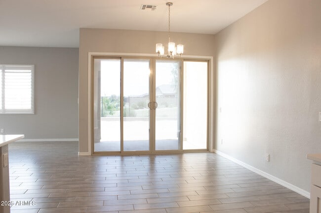 Building Photo - 594 S 174th Ave