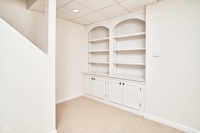 Building Photo - 11202 Timberview Dr