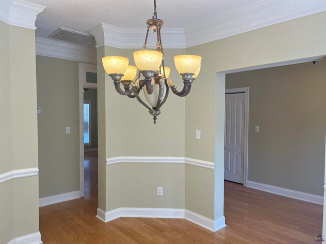 Building Photo - 104 Prestige Dr