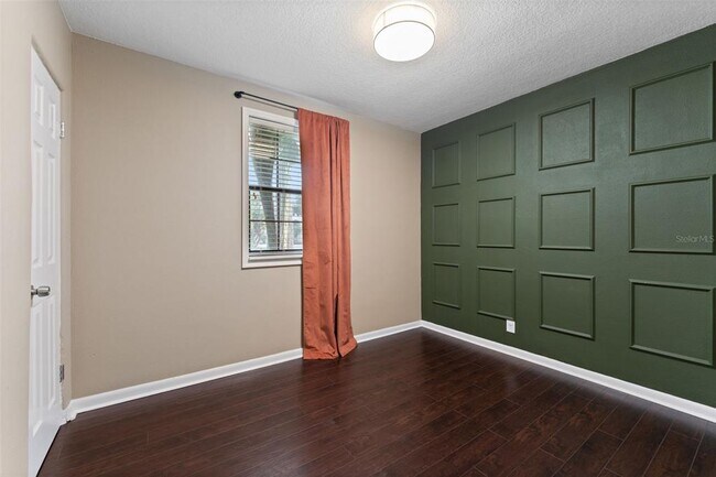 Building Photo - 4008 W Swann Ave