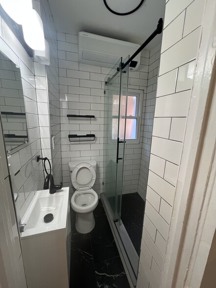 Bathroom - 437 Locust St