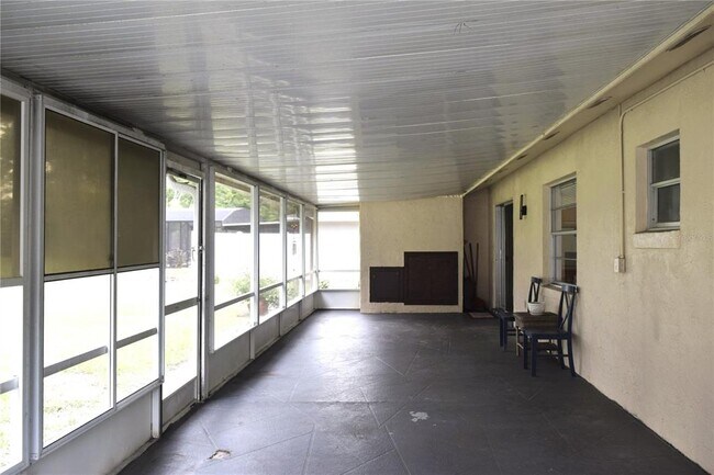 Building Photo - 134 Beechwood Ln