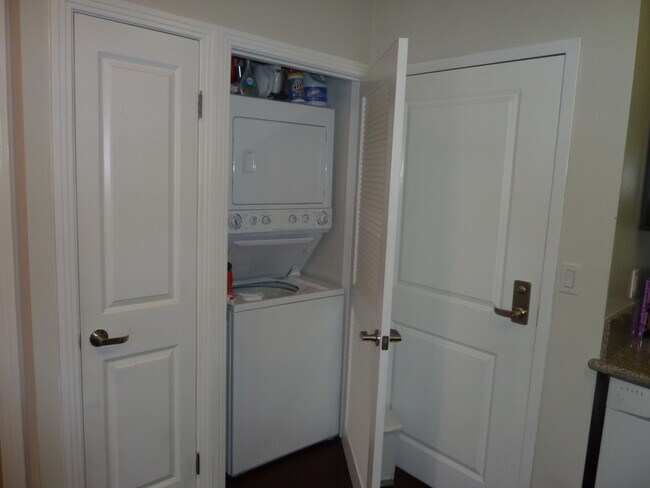 Washer & Dryer - 1250 Edris Dr