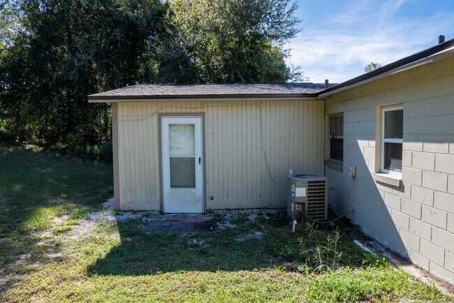 Building Photo - 1483 Elderton Dr