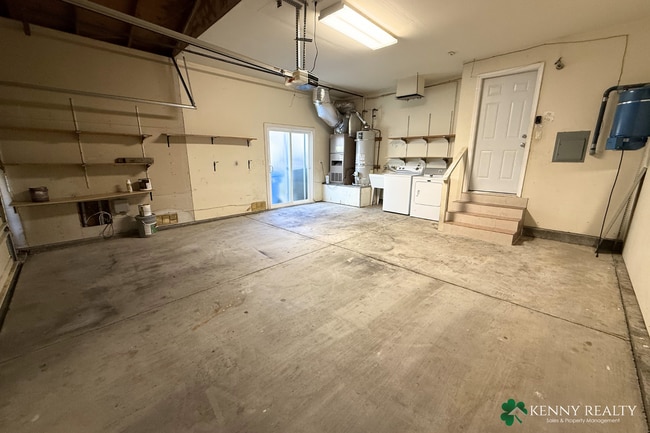 Building Photo - Spacious 5-Bedroom Home with Large Backyard in San Bruno