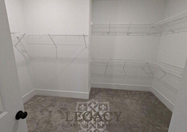 Building Photo - 7276 Ludlow Dr