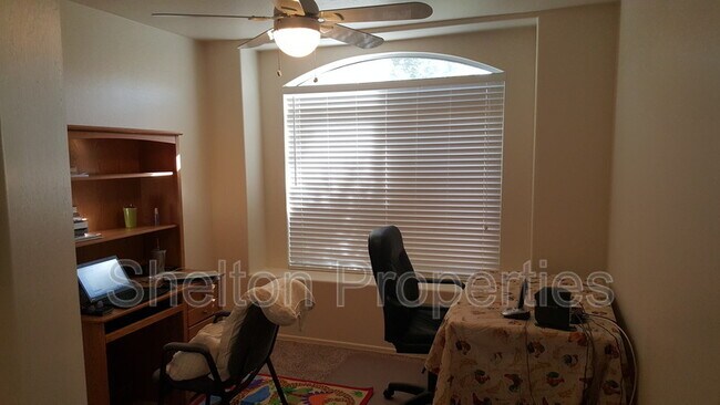 Building Photo - 3908 W Goodman Dr