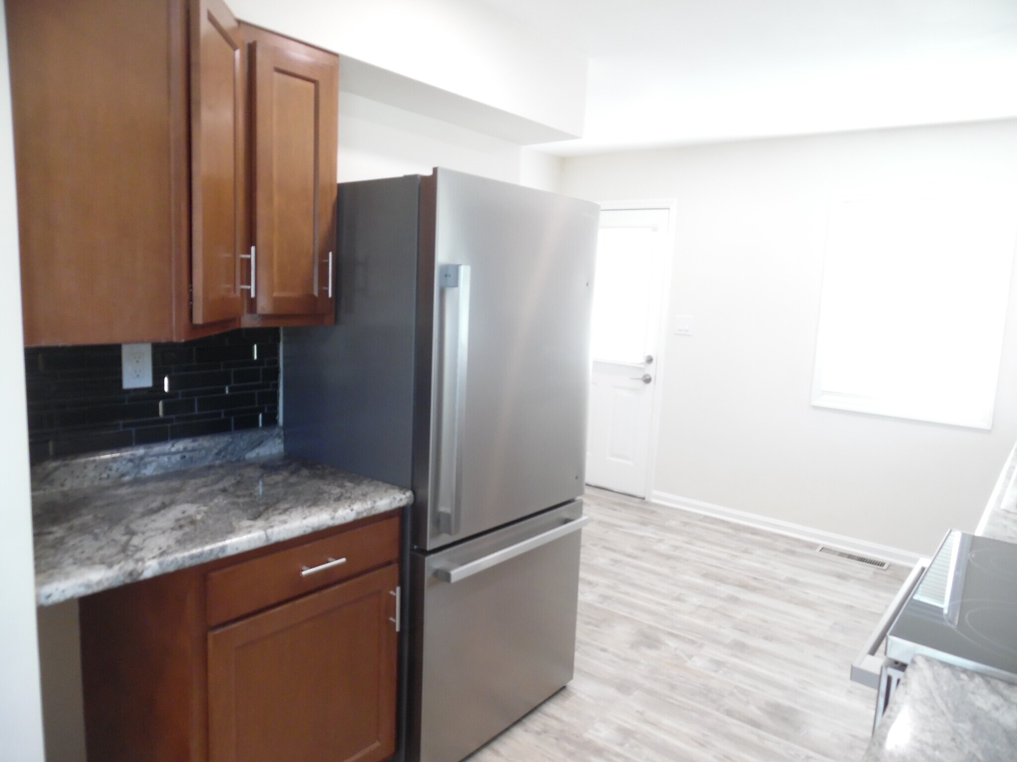 Building Photo - 1573 Biscayne Dr