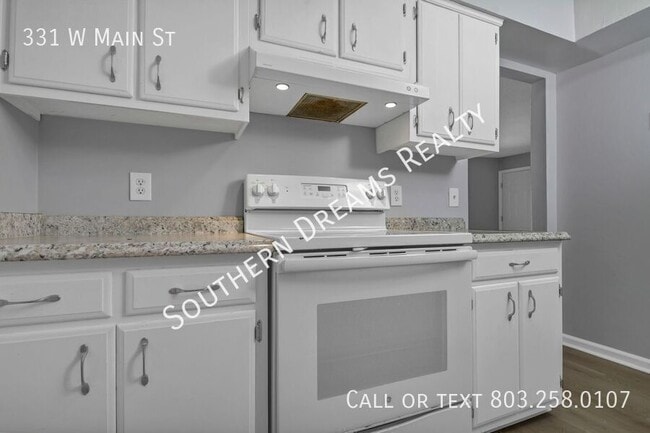 Building Photo - 331 W Main St